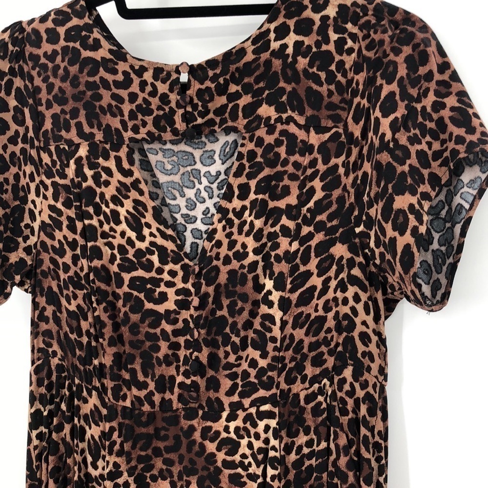 Torrid Dress Size 00 (M/L 10) Animal Print, mafia wife core - Picture 2 of 9